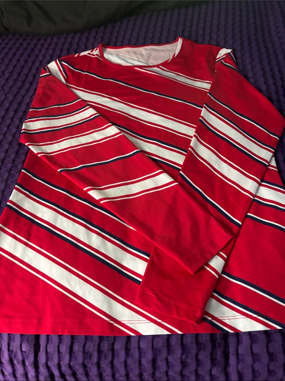 Lands End Women’s Red, White, and Blue Long Sleeve Top Size M (10-12)